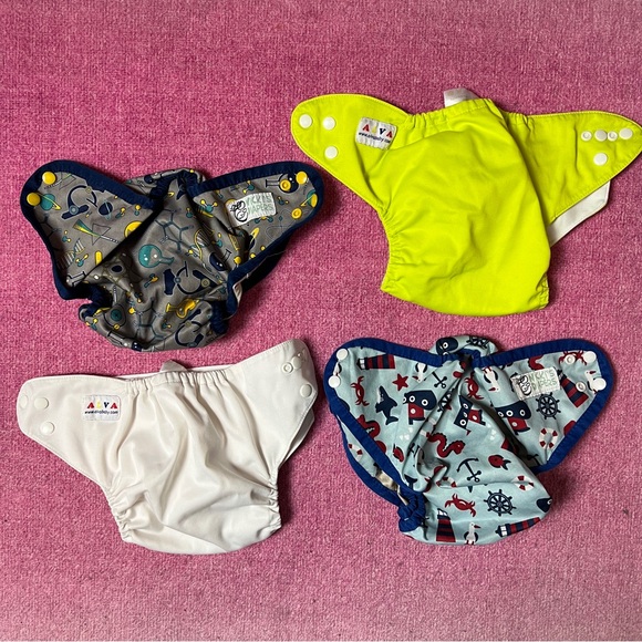 Colorful Kids Cloth Diaper Covers Set - Picture 3 of 3